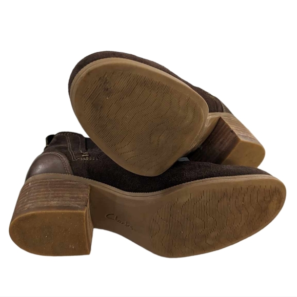 Clarks Artisan Maypearl Daisy Ankle Boot - Picture 7 of 7